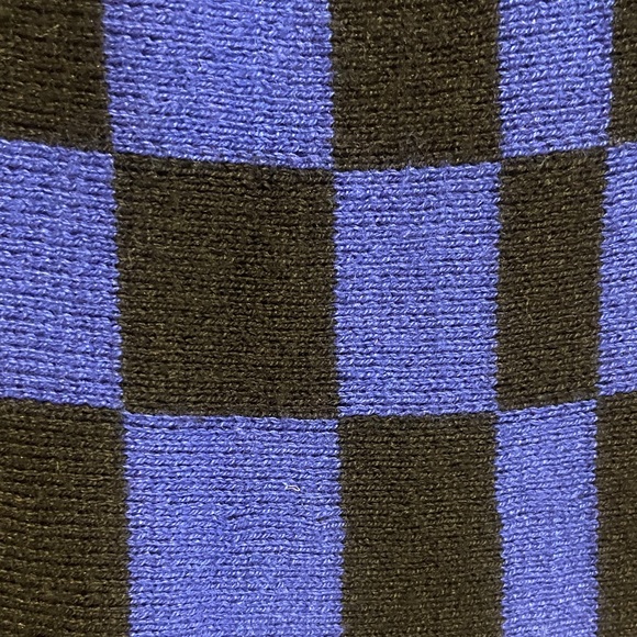 Stylish Knit Royal Blue and Black (irregular) Checkered Skirt L/XL - Picture 4 of 5